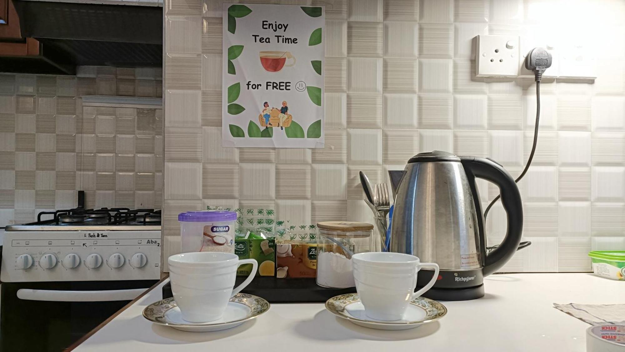 Smile Hub -youth Hostel- * Канді