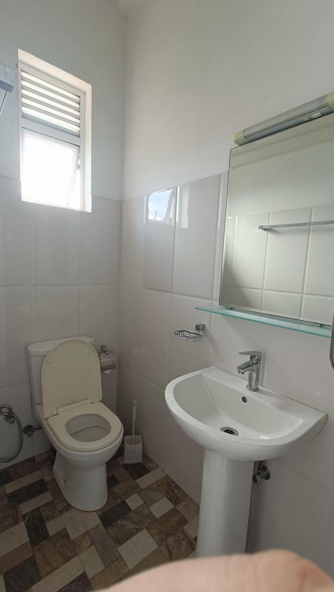 Smile Hub -youth Hostel- Гостьовий будинок *