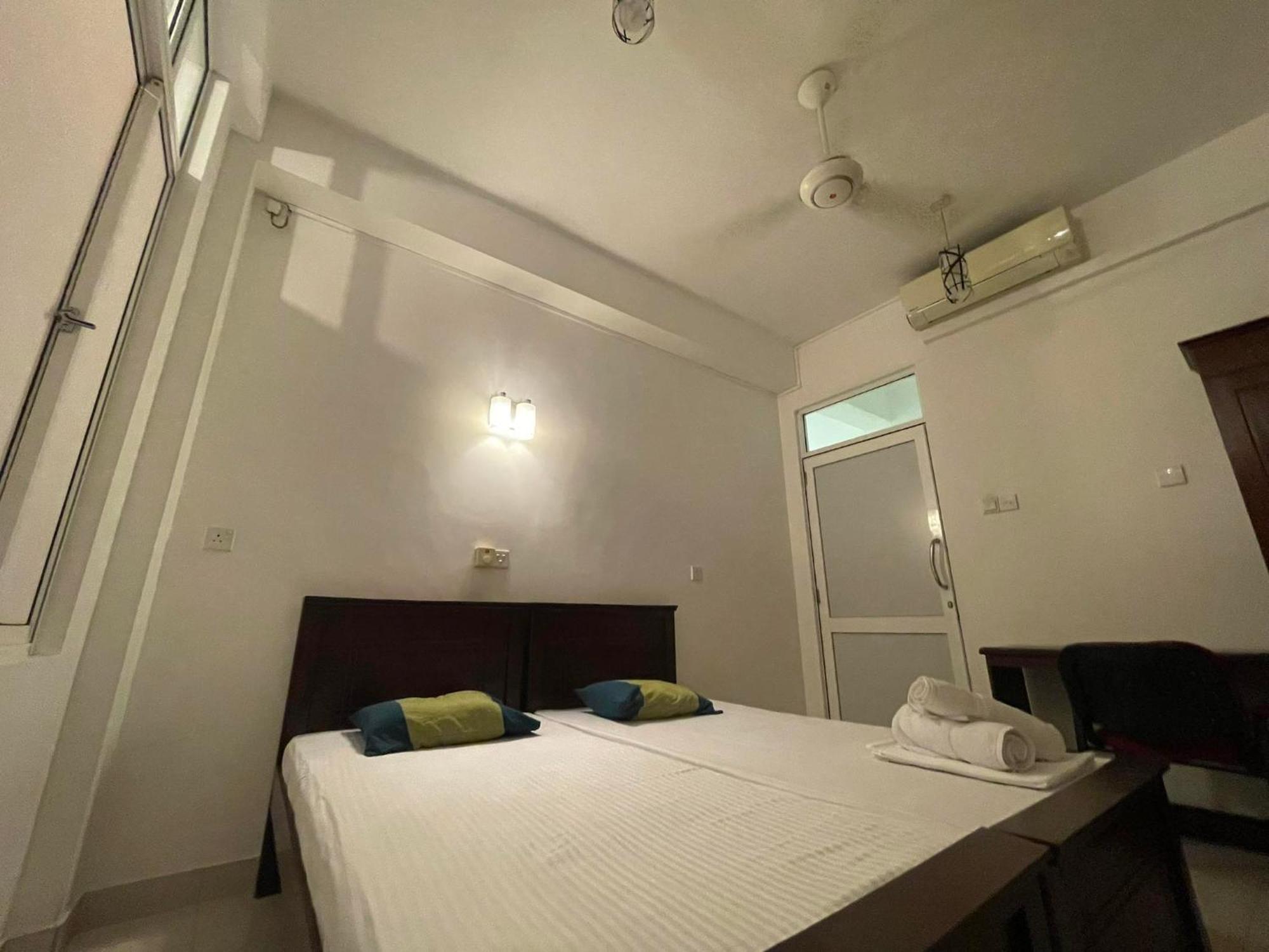 Guest house Smile Hub -youth Hostel- *